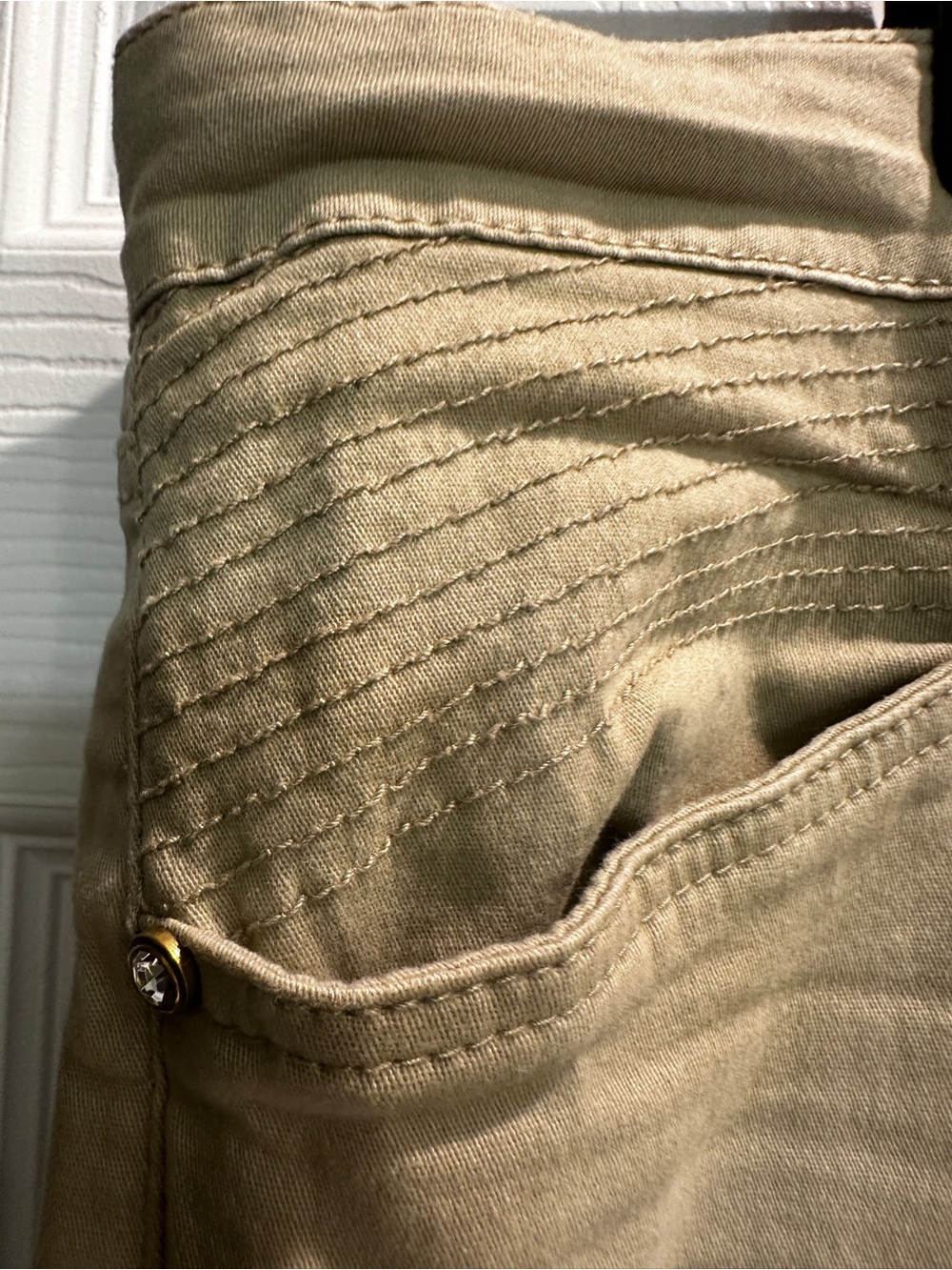 new directions Beige Cropped Stretch Jeans - Picture 2 of 5